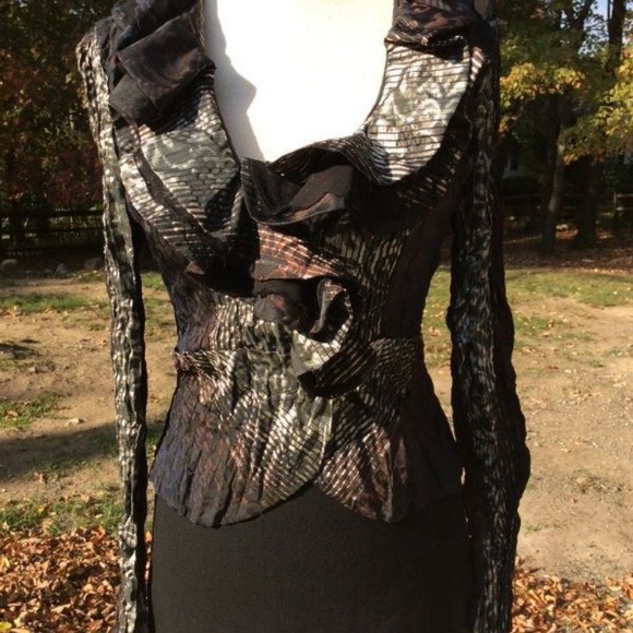 ALBERTO MAKALI metallic ruffle Blouse top 4 small - Picture 1 of 8